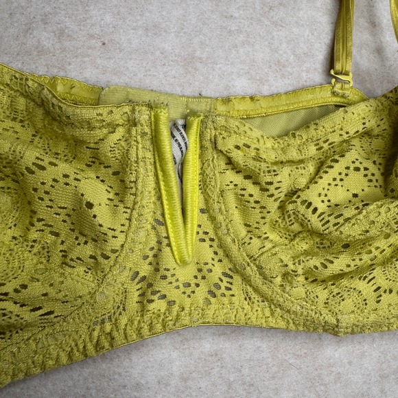 Intimately Free People Bralette 32DD Underwire Lace Green Demi cup used Fair - Picture 6 of 7